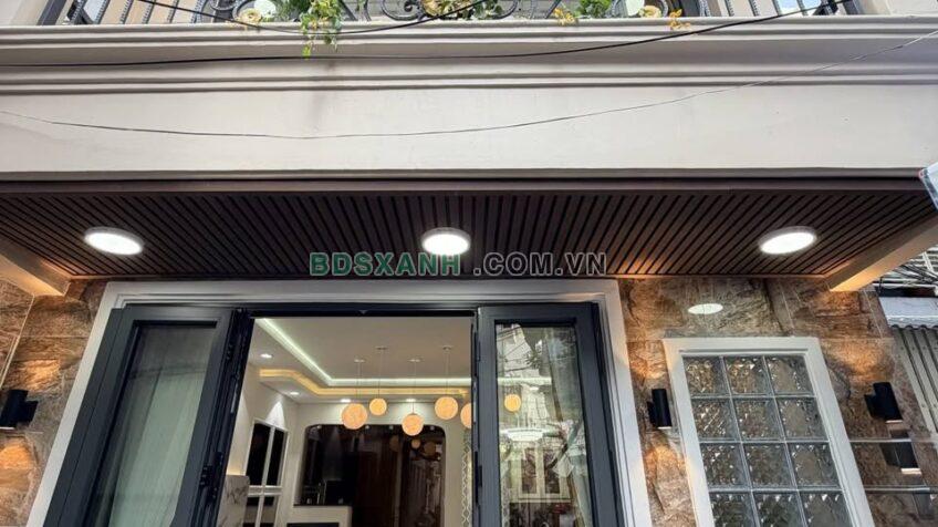 Bán Nhà Quận Phú Nhuận, Huỳnh Văn Bánh 28m², 6.3 Tỷ