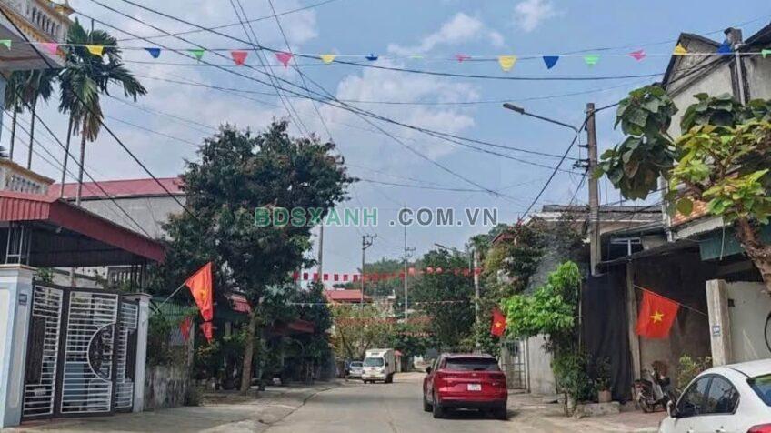 Bán Nhà Đường Trần Văn Nỏ, Phường Cam Đường, Lào Cai, 131m², 1.97 tỷ