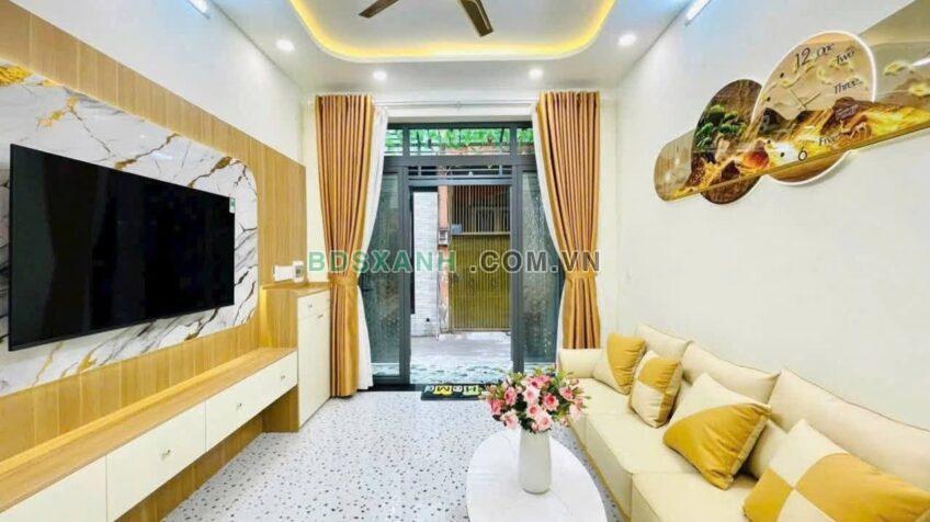 Bán Nhà Phường 14, Quận Gò Vấp 42m2, 3 tầng, ô tô vào, 5.x Tỷ