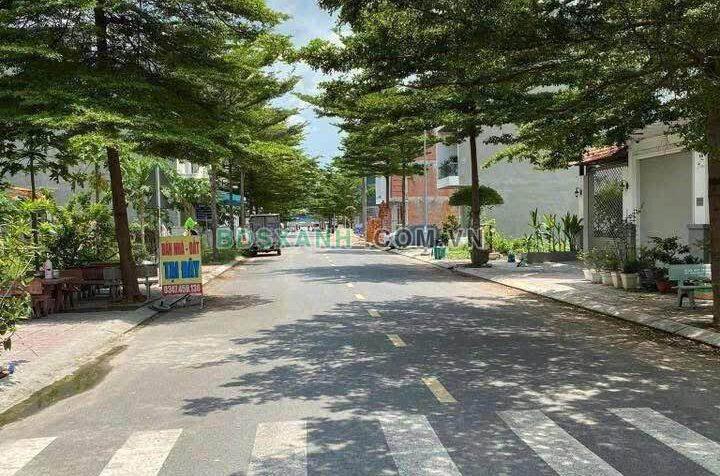 Bán Đất P. Tân Hiệp, TP. Tân Uyên, 64m2, Giá 3.95 Tỷ
