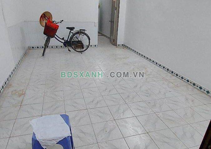 Bán nhà tập thể Trung Tự, Quận Đống Đa, 30m2, tầng 3, giá 4 tỷ TL.