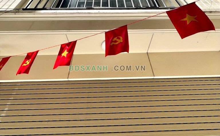 Bán nhà Pháo Đài Láng, P. Láng Thượng, Đống Đa, 33m², 10 tỷ.