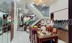 Bán nhà 3 lầu mặt tiền Lê Hồng Phong, TP Dĩ An, 112m², 6.x Tỷ