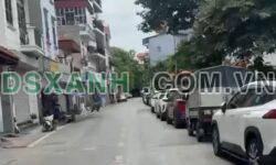 Bán Đất 200m² Phường Gia Thụy, Quận Long Biên, MT 9m, Giá TL.