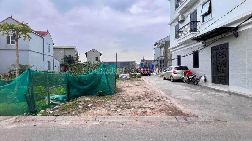 Bán đất lô góc Xã Hoà Lạc, Huyện Thạch Thất, 3.2 Tỷ, đối diện CĐ