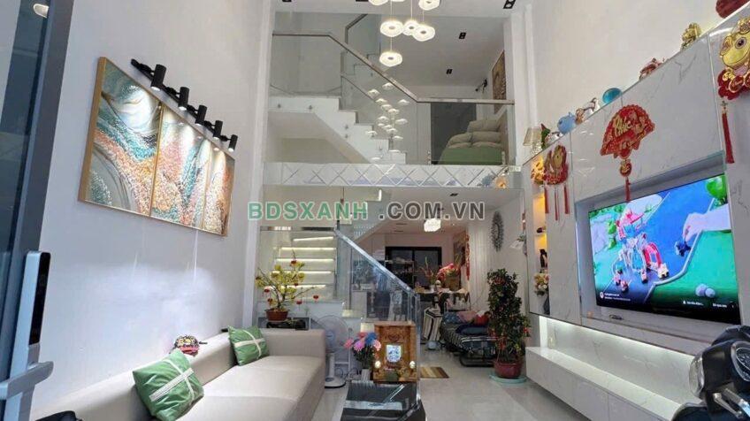 Bán nhà Đường Lê Hồng Phong, Quận 10, 4x12m, chỉ 9.X Tỷ