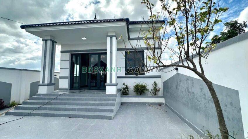 Bán Nhà Vườn Xã Long Hòa, Huyện Cần Đước, 332m², 3.9 Tỷ TL
